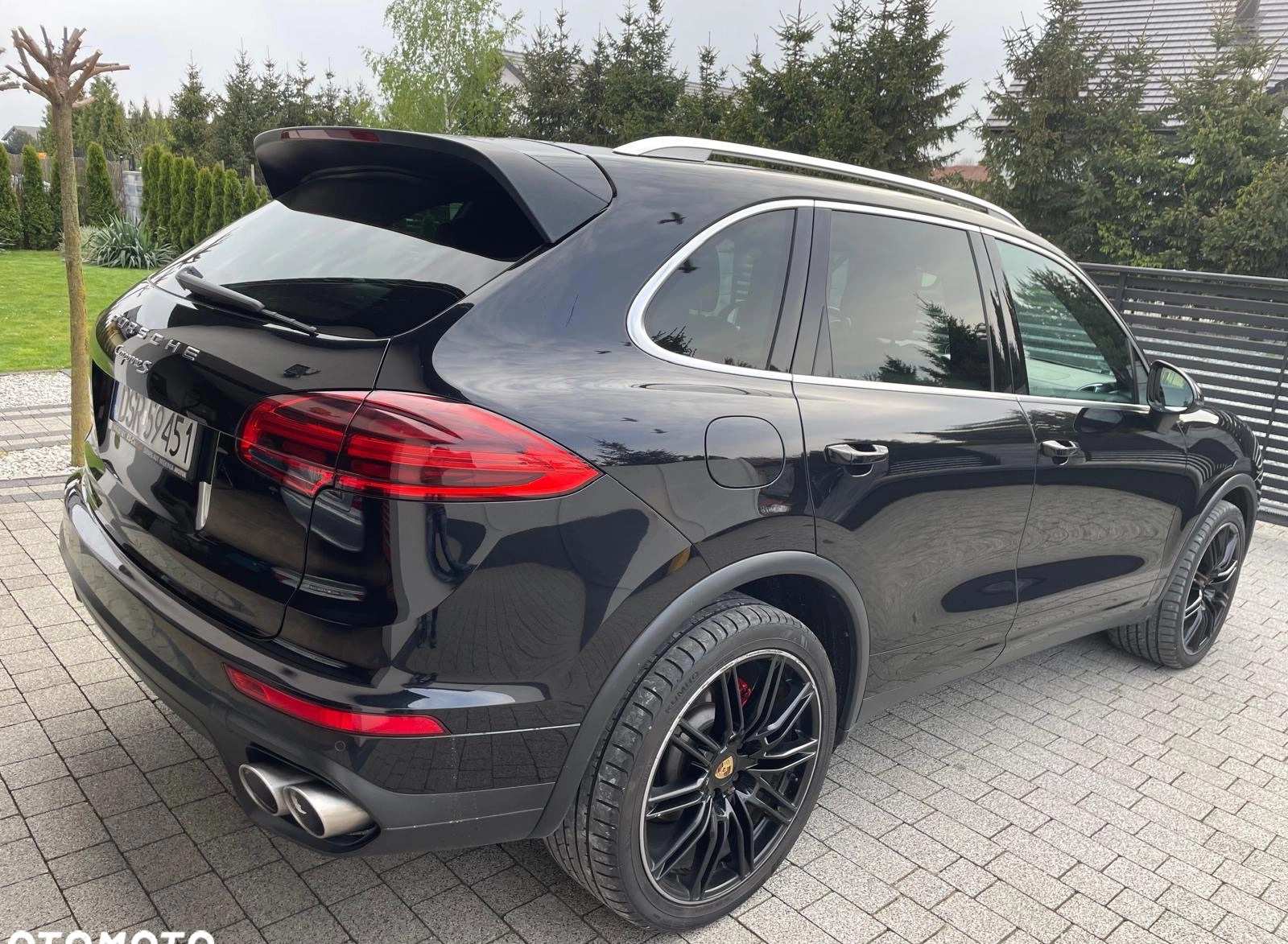 Porsche Cayenne cena 181500 przebieg: 258000, rok produkcji 2015 z Wrocław małe 121